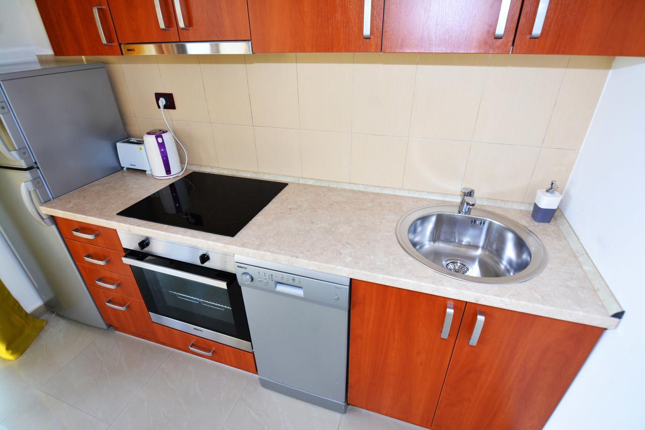 Tale House Montenegro Tivat Buitenkant foto