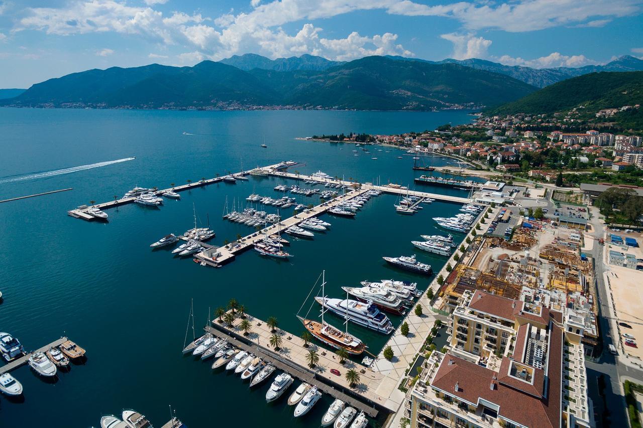 Tale House Montenegro Tivat Buitenkant foto
